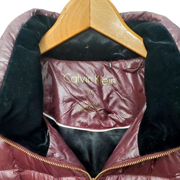 Calvin Klein Puffer Jacket Size Medium Burgundy/Maroon Lightweight Premium Down - Picture 6 of 15